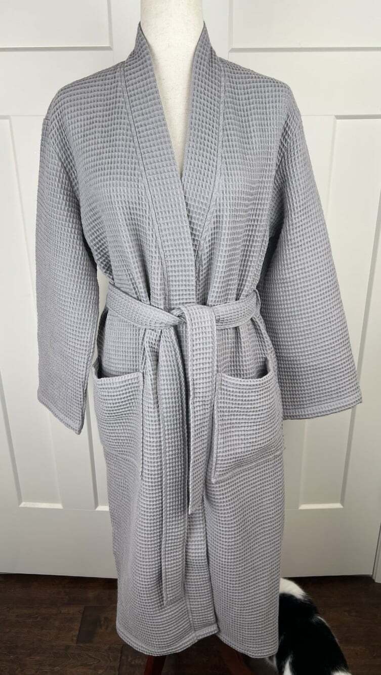 Quince Organic Cotton Waffle Robe Medium Gray Shawl Collar Belted NWOT - Picture 8 of 14